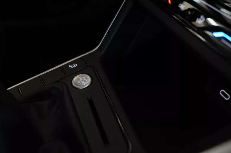 Volkswagen Polo 1.0 L Life