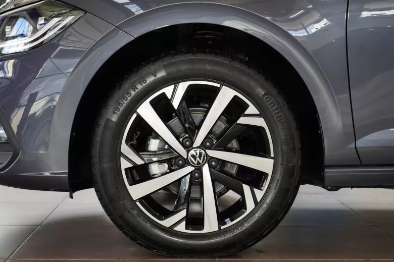 Volkswagen Polo 1.0 L Life