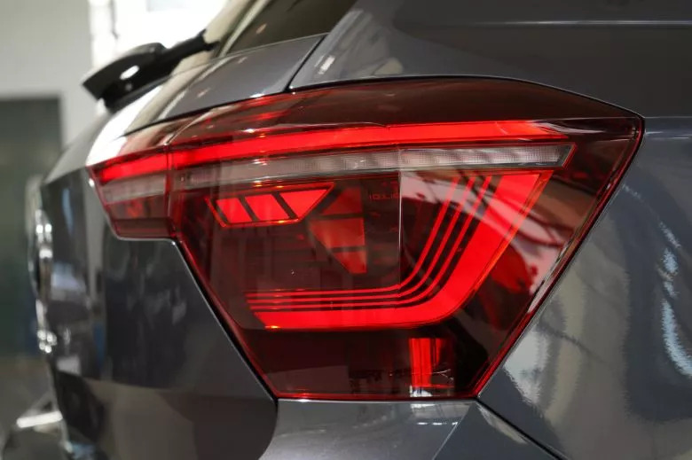 Volkswagen Polo 1.0 L Life