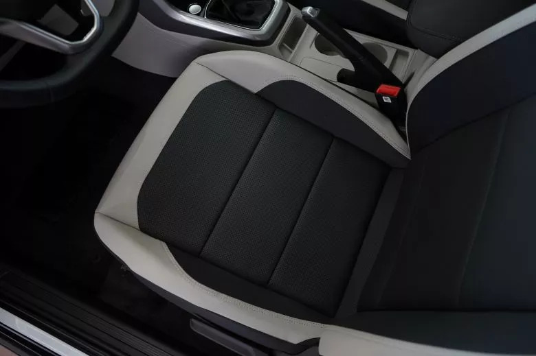 Volkswagen T-Cross 1.0 L Topline