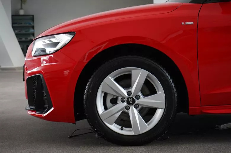 Audi A1 Sportback 30 TFSI S Line BVA