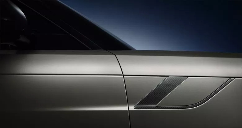 Nouveau Range Rover Sport SV