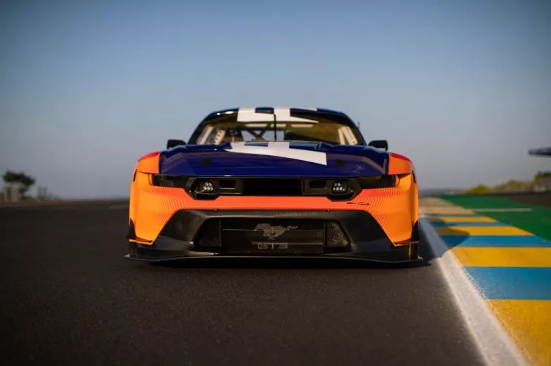 Ford dévoile officiellement la Mustang GT3 au Mans