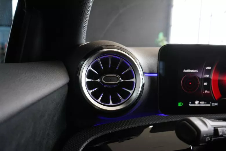 Mercedes-Benz Classe A 200 AMG