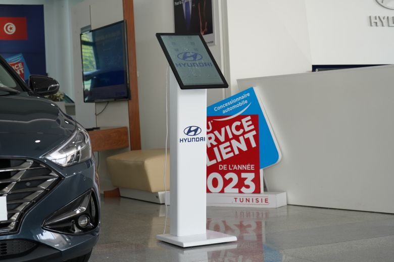 Alpha Hyundai Motor innove avec des bornes digitales pour une expérience client optimale