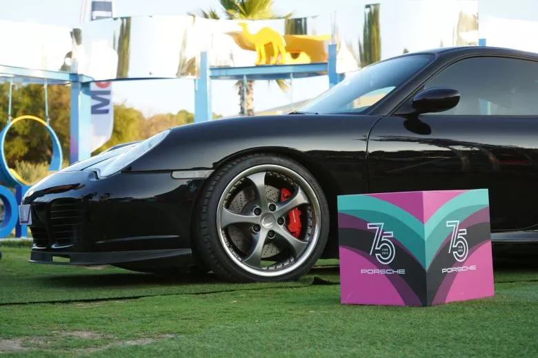 Porsche célèbre ses 75 ans avec un Festival 'Rêve en Couleur'