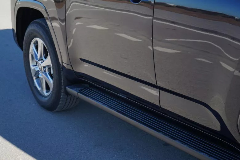 Toyota Land Cruiser 300 3.3 L V6 Bi-Turbo Diesel 4WD VX