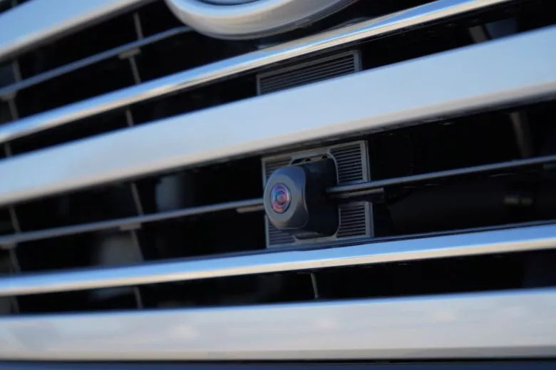 Toyota Land Cruiser 300 3.3 L V6 Bi-Turbo Diesel 4WD VX