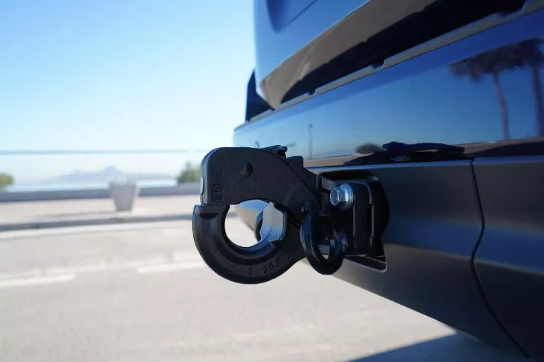 Toyota Land Cruiser 300 3.3 L V6 Bi-Turbo Diesel 4WD VX