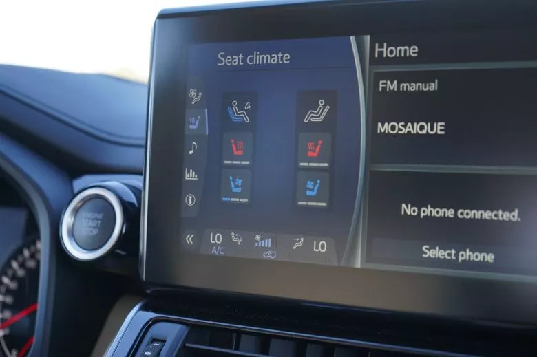 Toyota Land Cruiser 300 3.3 L V6 Bi-Turbo Diesel 4WD VX