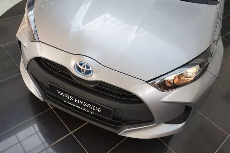 Toyota Yaris Hybride 1.5 L CVT France