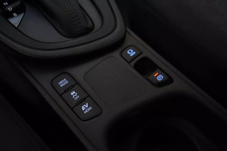 Toyota Yaris Hybride 1.5 L CVT France