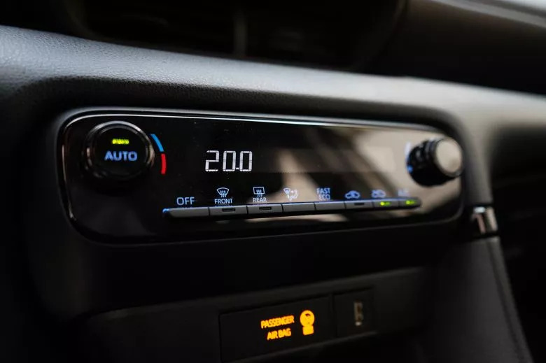 Toyota Yaris Hybride 1.5 L CVT France