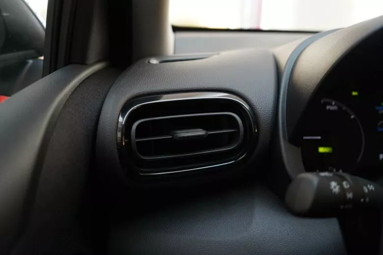 Toyota Yaris Hybride 1.5 L CVT France