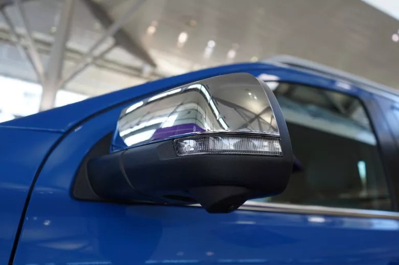 Volkswagen Amarok 2.0 L TDI 4x4 BVA Aventura Double Cabine