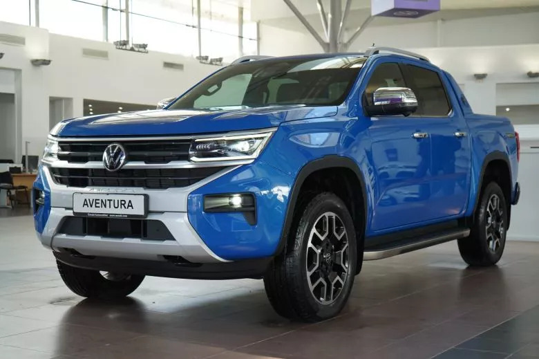 Volkswagen Amarok 2.0 L TDI 4x4 BVA Aventura Double Cabine