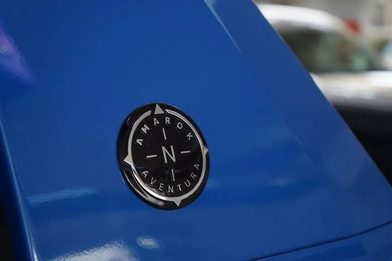 Volkswagen Amarok 2.0 L TDI 4x4 BVA Aventura Double Cabine