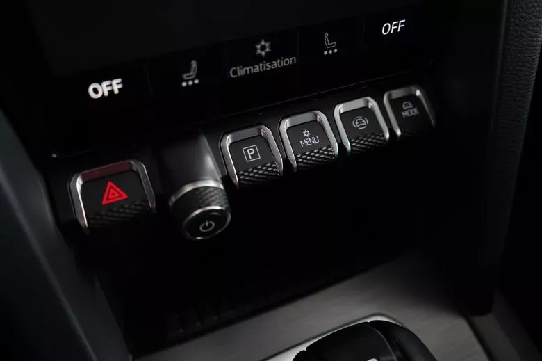 Volkswagen Amarok 2.0 L TDI 4x4 BVA Aventura Double Cabine