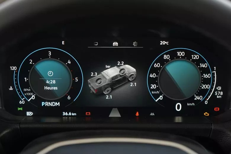 Volkswagen Amarok 2.0 L TDI 4x4 BVA Aventura Double Cabine