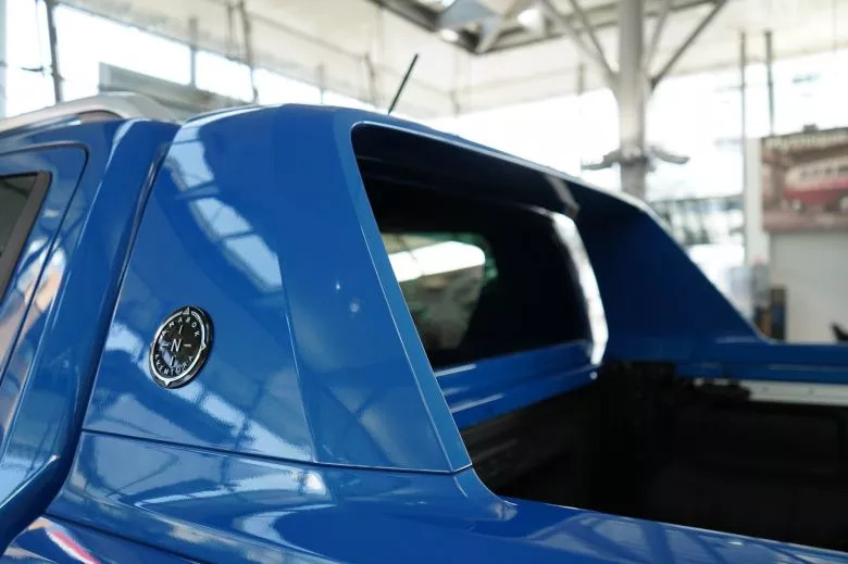 Volkswagen Amarok 2.0 L TDI 4x4 BVA Aventura Double Cabine