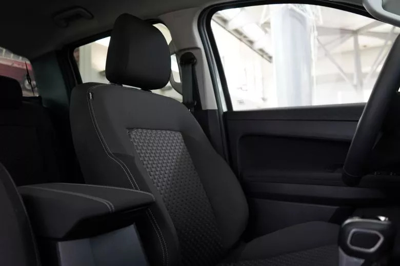 Volkswagen Amarok 2.0 L TDI 4x4 BVA Life Double Cabine