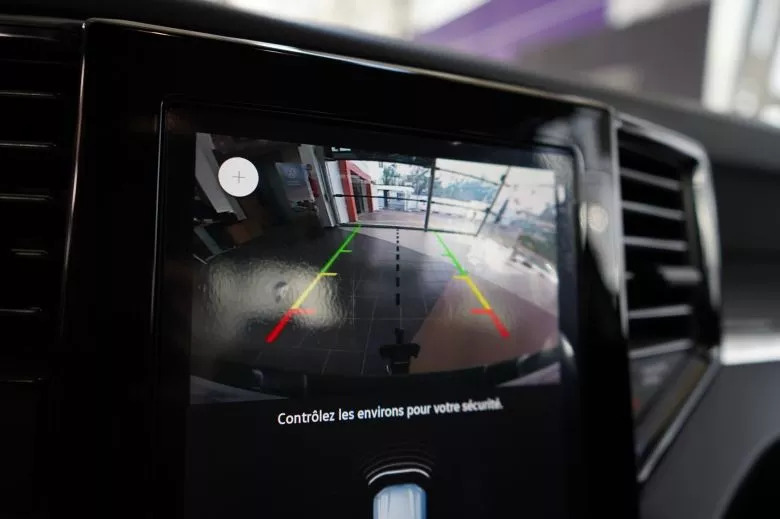 Volkswagen Amarok 2.0 L TDI 4x4 BVA Life Double Cabine