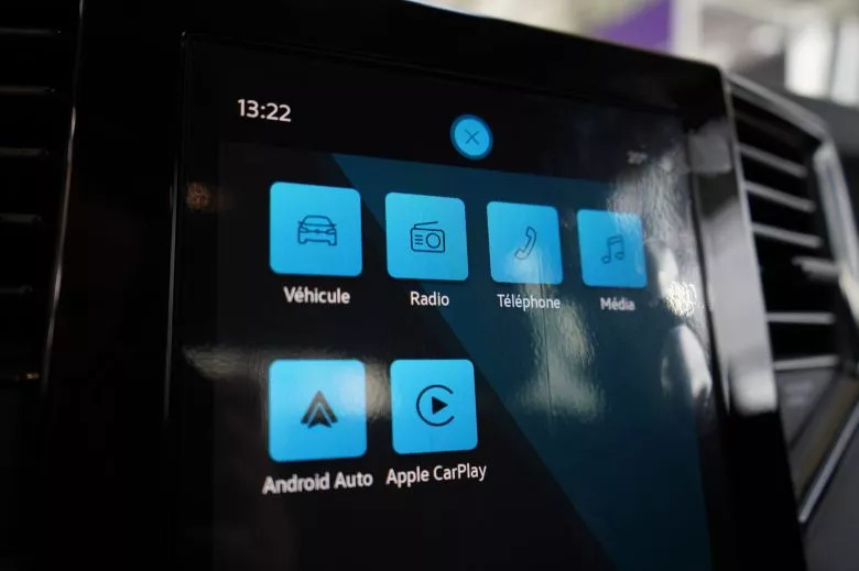 Volkswagen Amarok 2.0 L TDI 4x4 BVA Life Double Cabine