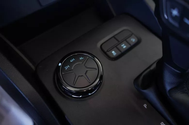 Ford Ranger 2.0 L 170 ch 4x4 BVA XLT