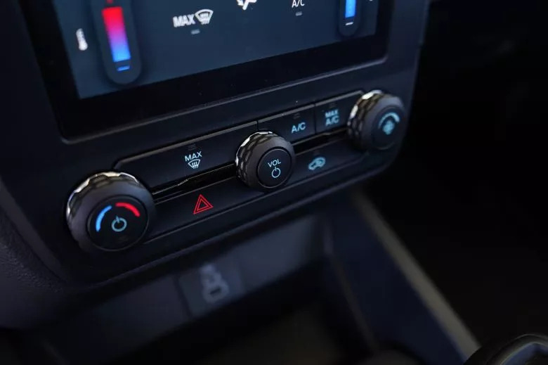 Ford Ranger 2.0 L 170 ch 4x4 BVA XLT