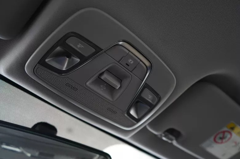 Geely GX3 Pro 1.5 L CVT