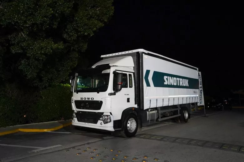 Nimr lance Sinotruk en Tunisie