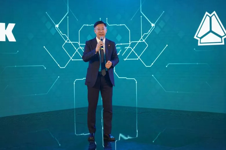 Nimr lance Sinotruk en Tunisie