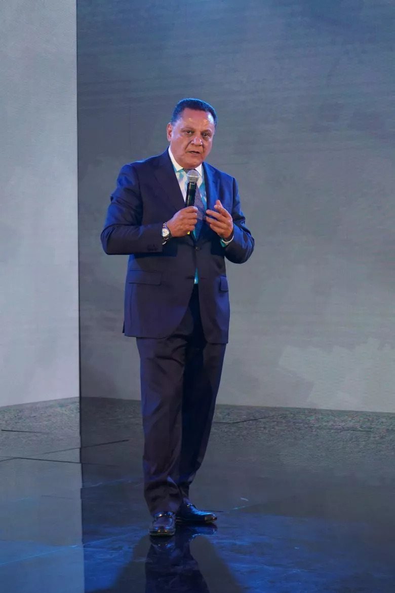 Nimr lance Sinotruk en Tunisie