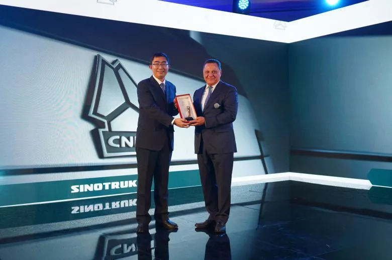 Nimr lance Sinotruk en Tunisie