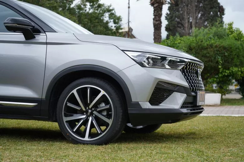 Bestune T77 Pro 1.5 l  Premium BVA