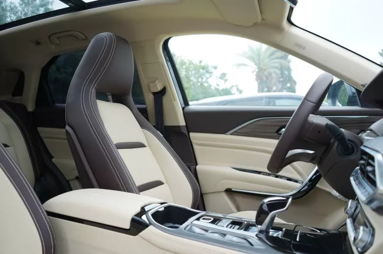 Bestune T77 Pro 1.5 l  Premium BVA