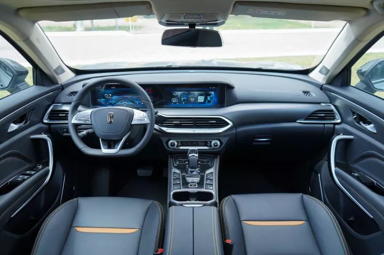 Bestune T77 Pro 1.5 l  Premium BVA