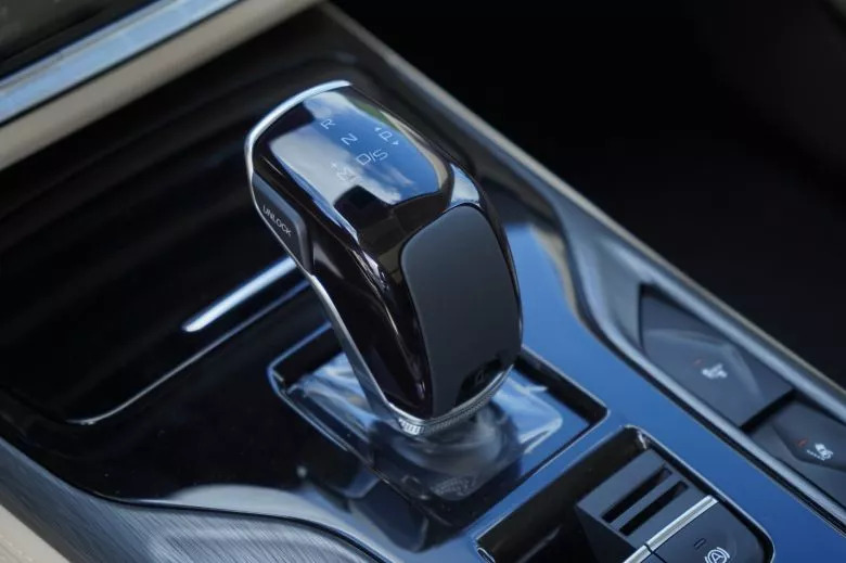 Bestune T77 Pro 1.5 l  Premium BVA