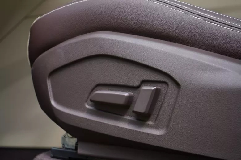 Bestune T77 Pro 1.5 l  Premium BVA