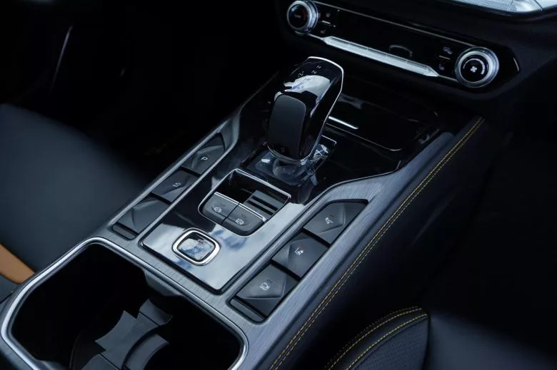 Bestune T77 Pro 1.5 l  Premium BVA