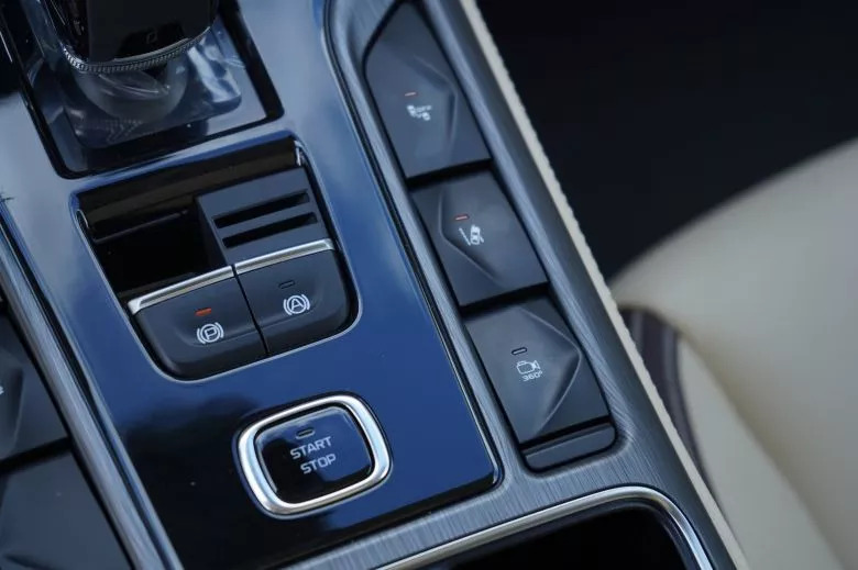 Bestune T77 Pro 1.5 l  Premium BVA