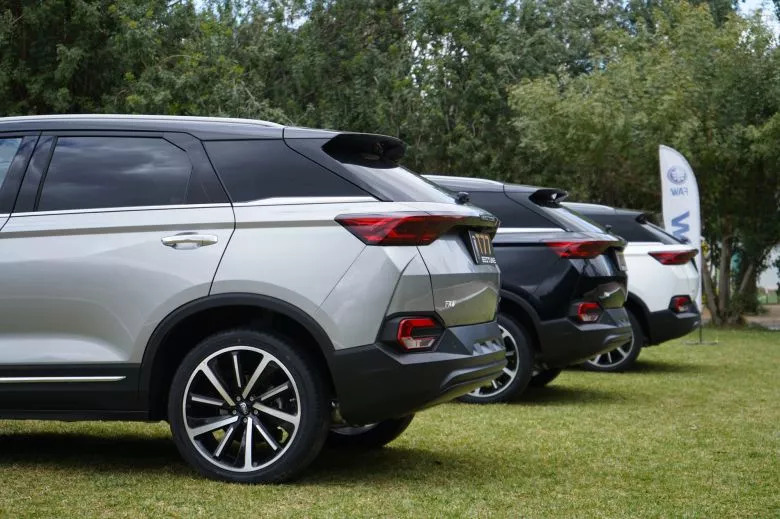 Bestune T77 Pro 1.5 l  Premium BVA