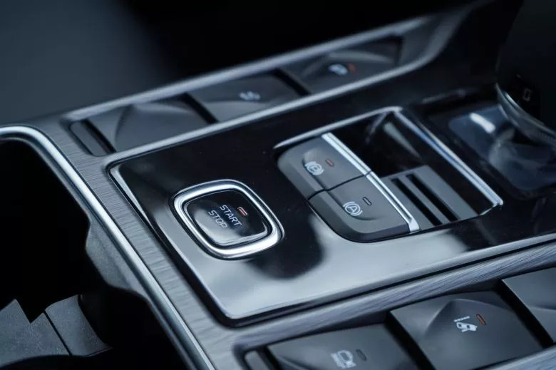 Bestune T77 Pro 1.5 l  Premium BVA