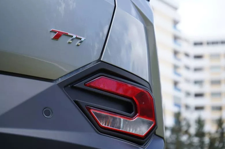 Bestune T77 Pro 1.5 l  Premium BVA