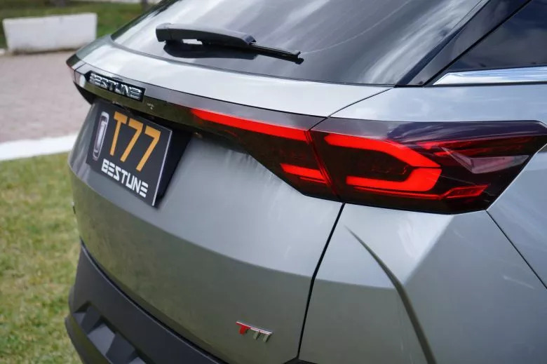 Bestune T77 Pro 1.5 l  Premium BVA