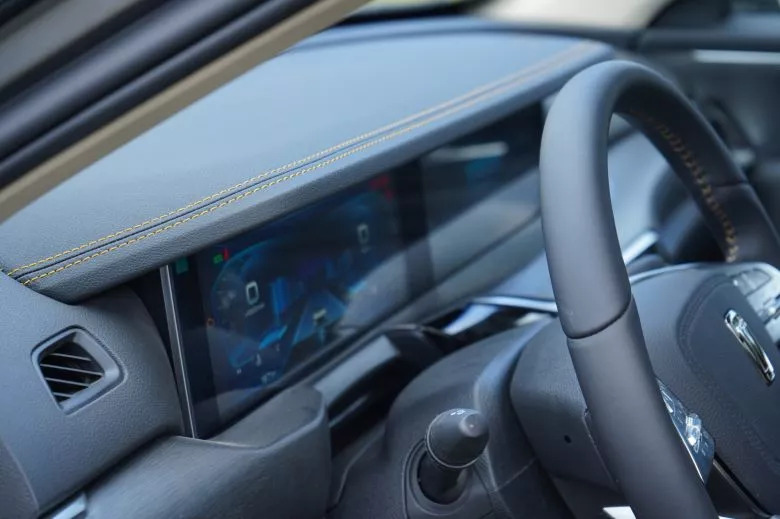 Bestune T77 Pro 1.5 l  Premium BVA