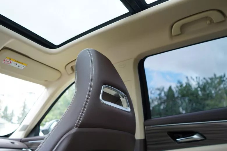 Bestune T77 Pro 1.5 l  Premium BVA