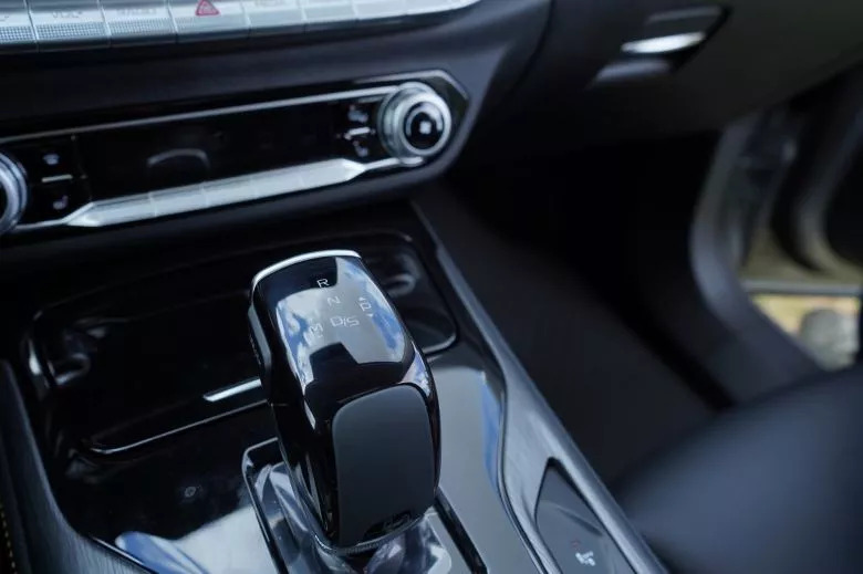 Bestune T77 Pro 1.5 l  Premium BVA