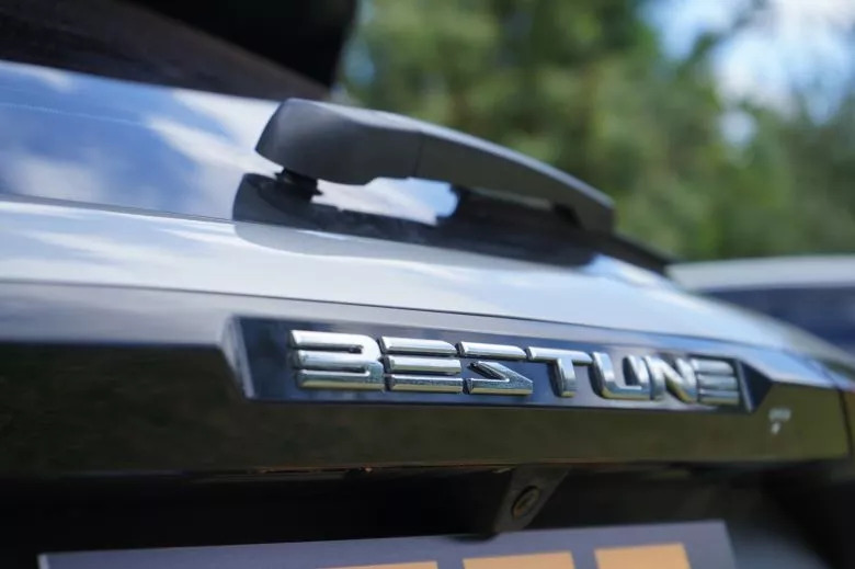 Bestune T77 Pro 1.5 l  Premium BVA