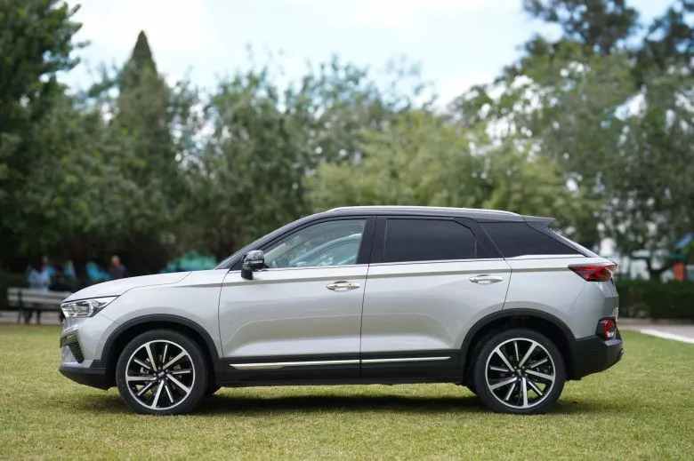 Bestune T77 Pro 1.5 l  Premium BVA